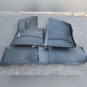 Santa Fe 2017 car Frontliner Mats.